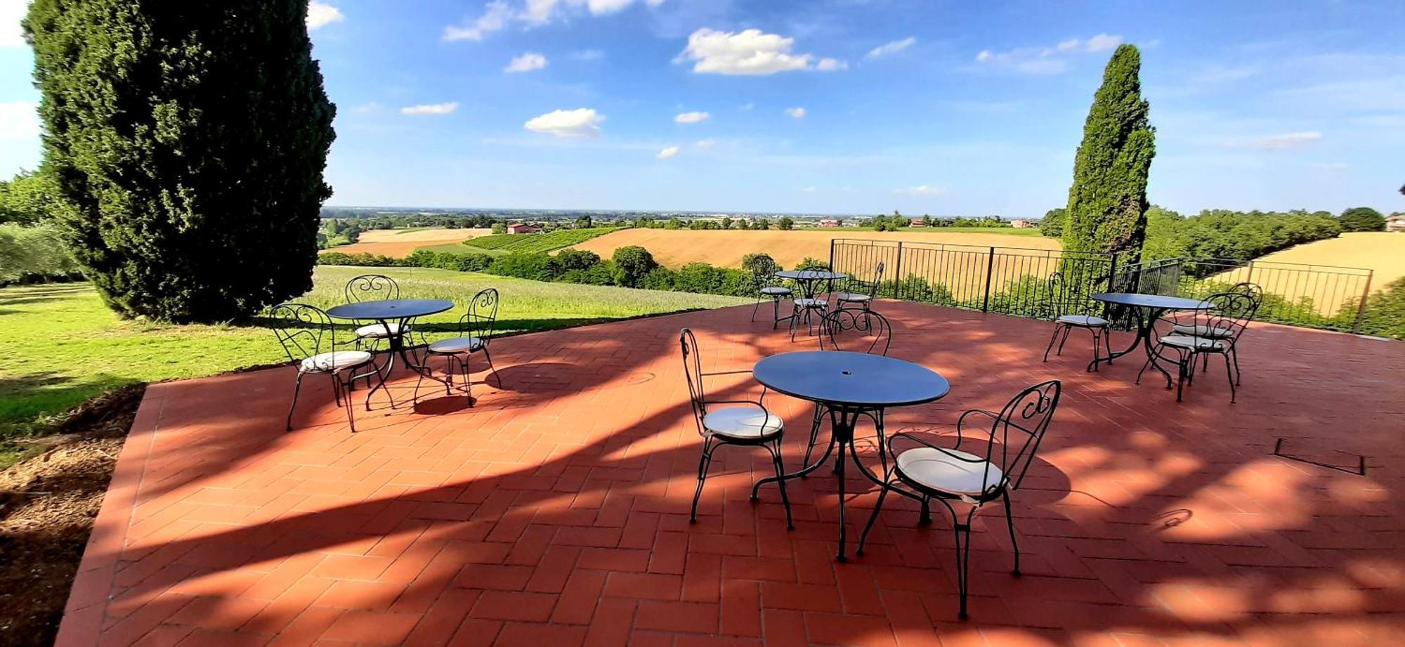 Room&Breakfast La Gramadora Castel San Pietro Terme Luaran gambar